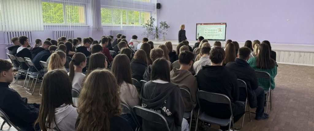 Завідувачі кафедр ЛДУФК імені Івана Боберського поспілкуватися з молоддю, яка вже зараз задумується над своїм майбутнім