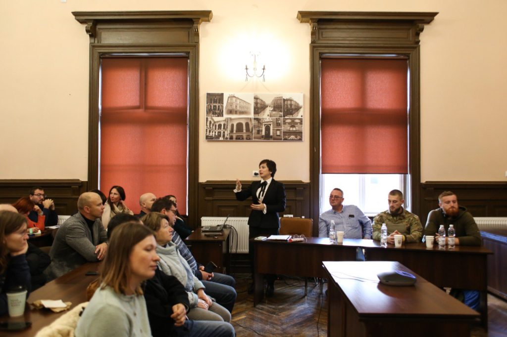 Майстерність у комунікації та стосунках з ветеранами/ветеранками та особами з інвалідністю в умовах освітнього простору