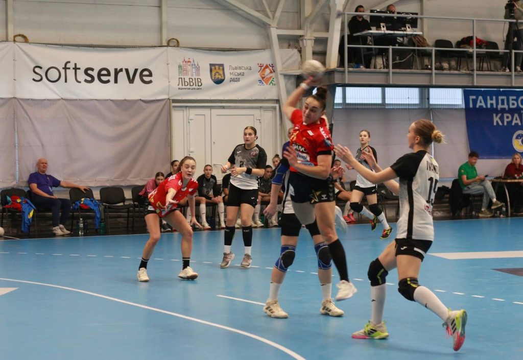 Львівська «Галичанка» двічі переграла київський «Спартак» у матчах Суперліги з гандболу