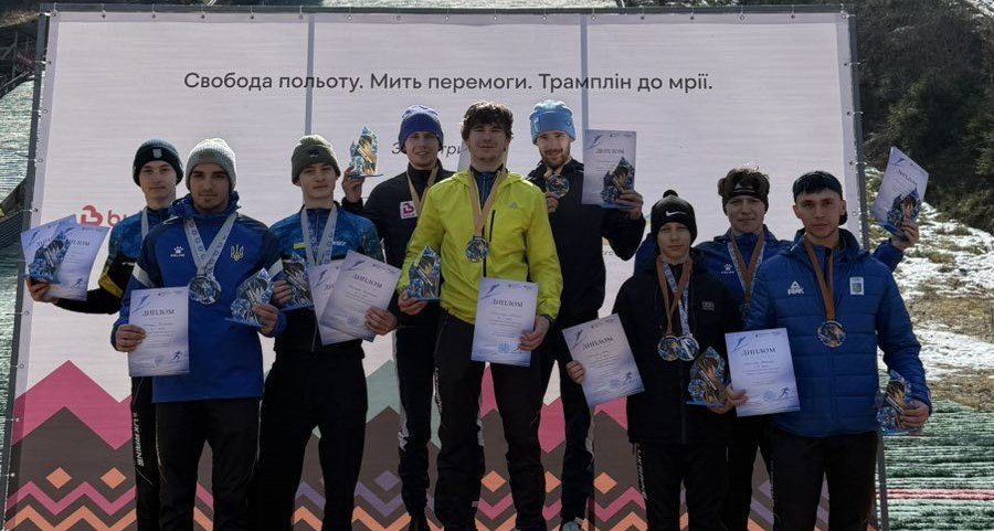 Успішні виступи студентів університету з лижного двоборства