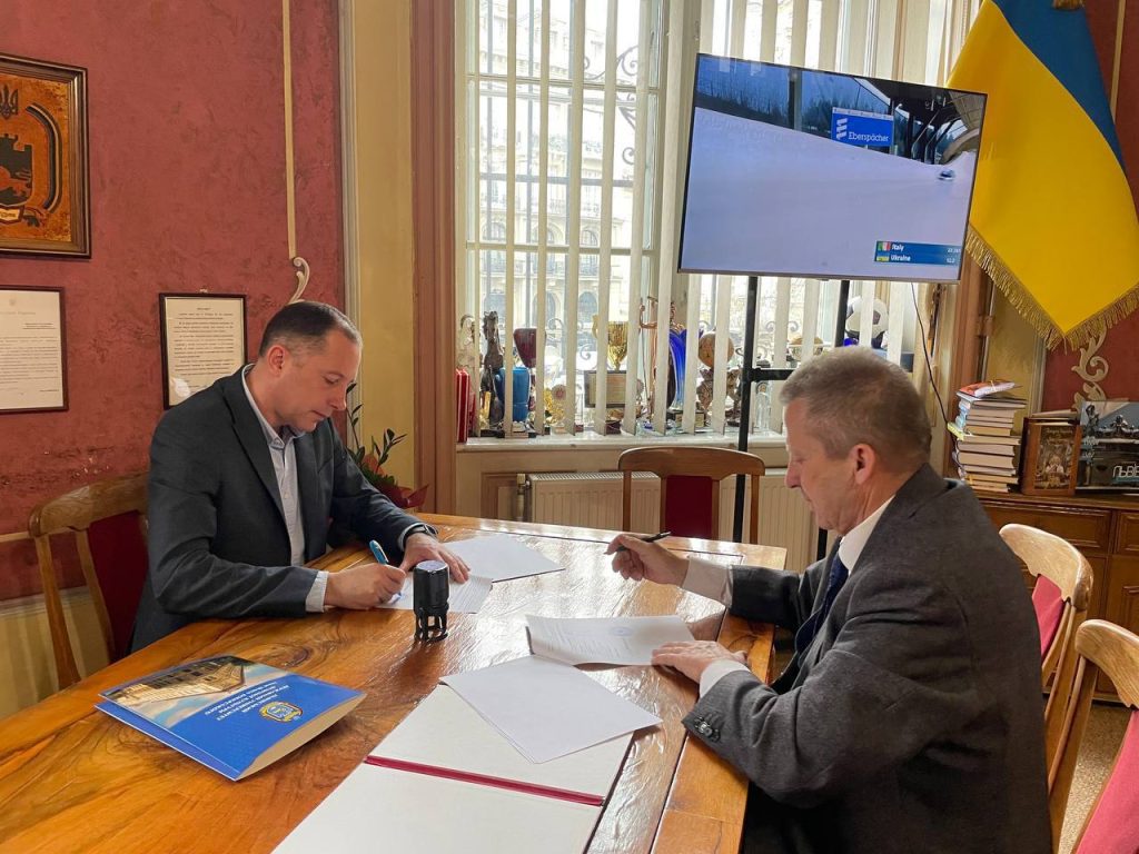 Між ЛДУФК імені Івана Боберського та Київський університет права Національної академії наук України підписано Меморандум