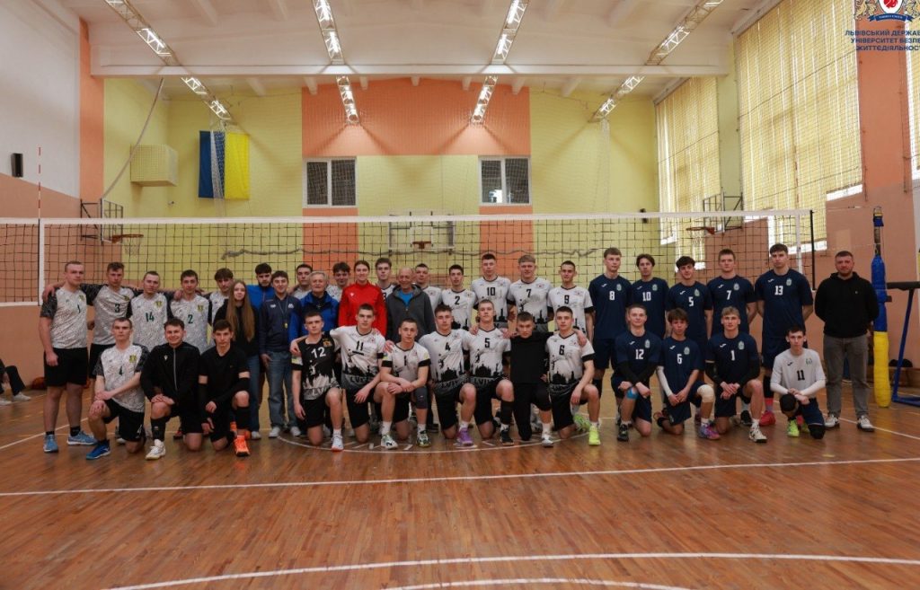 Студенти університету гратимуть у півфіналі Всеукраїнських змагання «Пліч-о-пліч» з волейболу