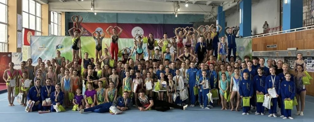 Успіхи студентів та випускників університету на чемпіонаті України зі спортивної акробатики у Вінниці