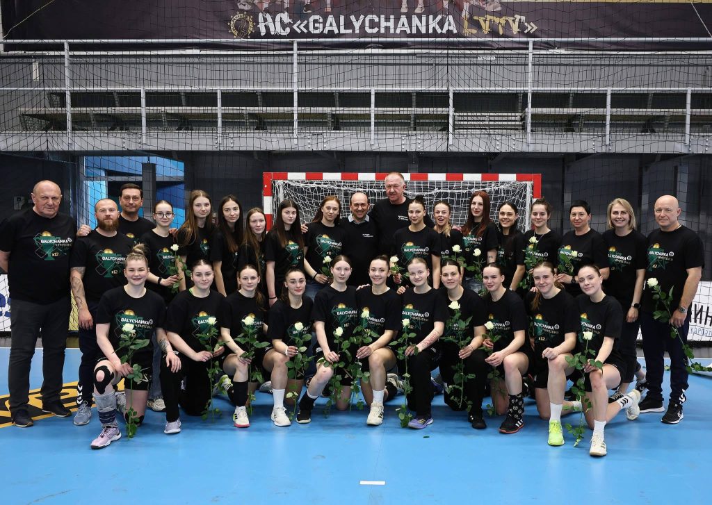 «Галичанка» – чемпіонки: львівський гандбольний клуб тріумфально завершив сезон Суперліги