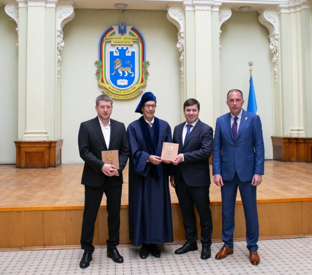 Подяки для працівників ЛДУФК імені Івана Боберського від міністерств України, міста та області