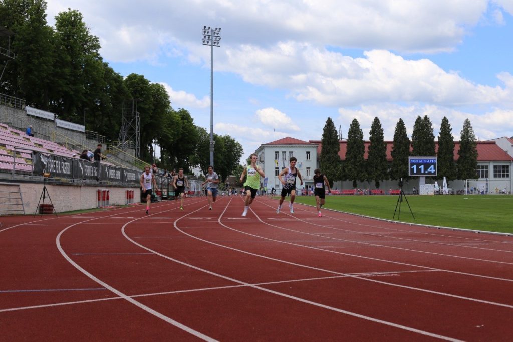 На стадіоні НСК «СКІФ» відбувся командний чемпіонат України з легкої атлетики серед юнаків та дівчат
